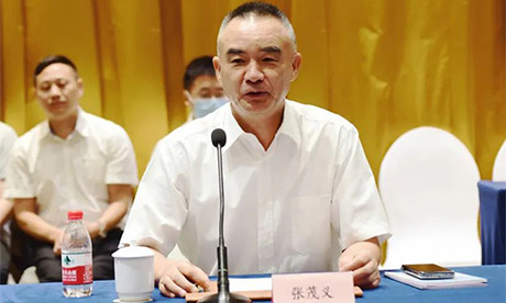 正式签约！德赢VWIN集团加大贵州基地投资，成立易登运动服饰项目
